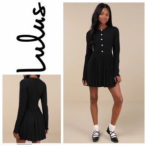 NWT Lulu’s Beyond Sweet Black Pearl Pleated Mini Sweater Dress Sz: XS